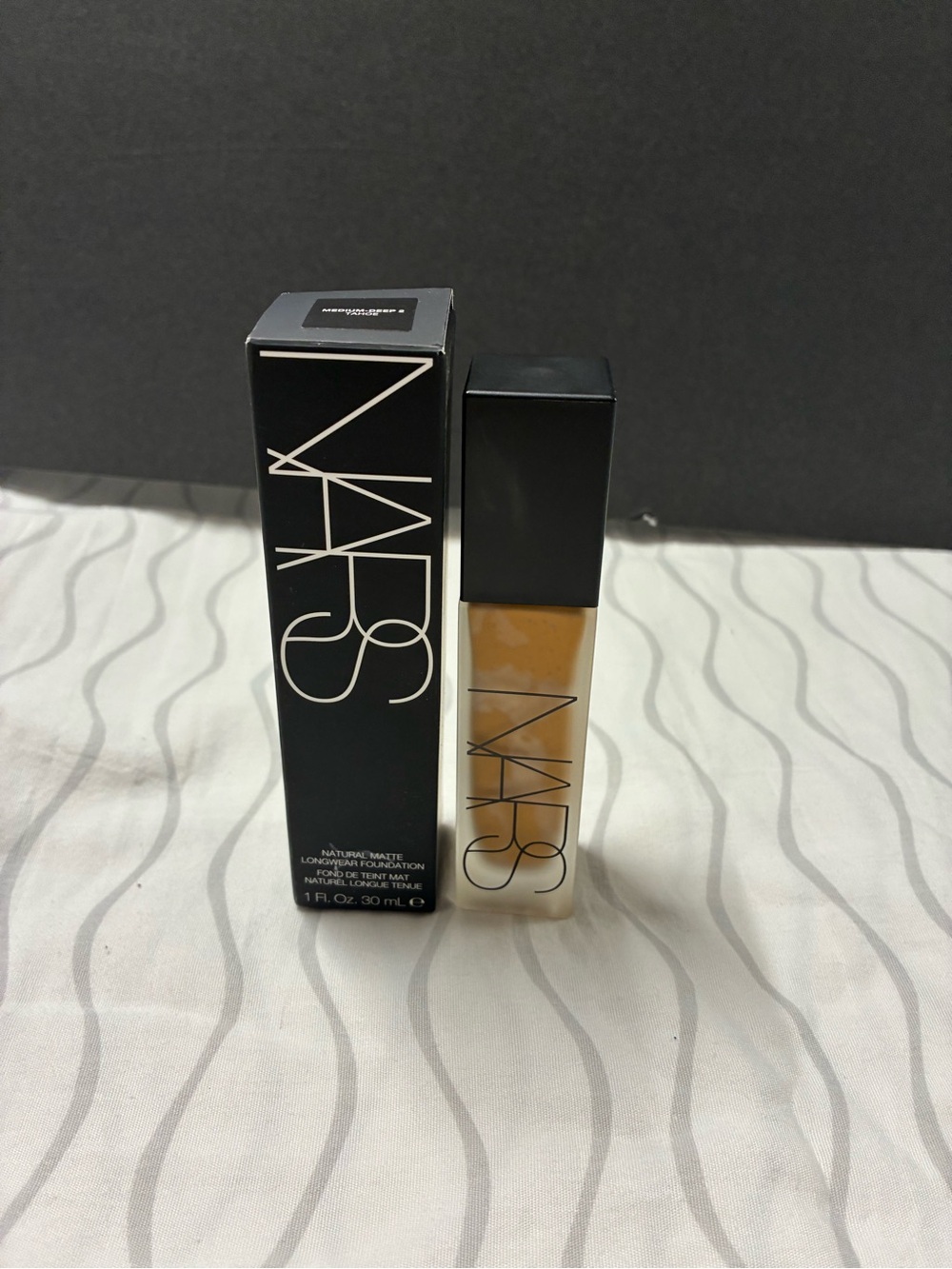 PreOwned NARS Natural Matte Longwear Foundation — Medium deep 2 Tahoe